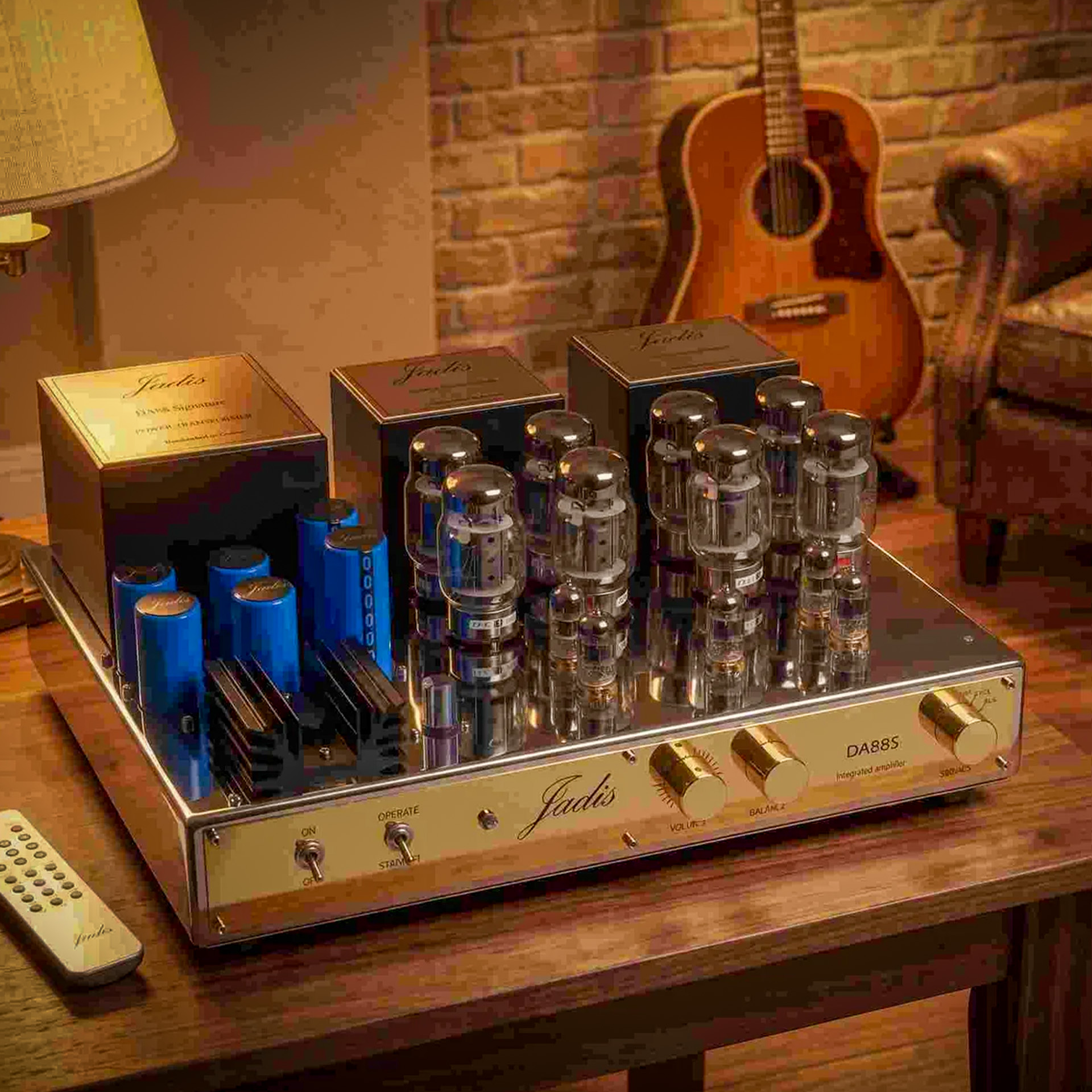 https://actualhifi.com/assets/uploads/Jadis3.jpg